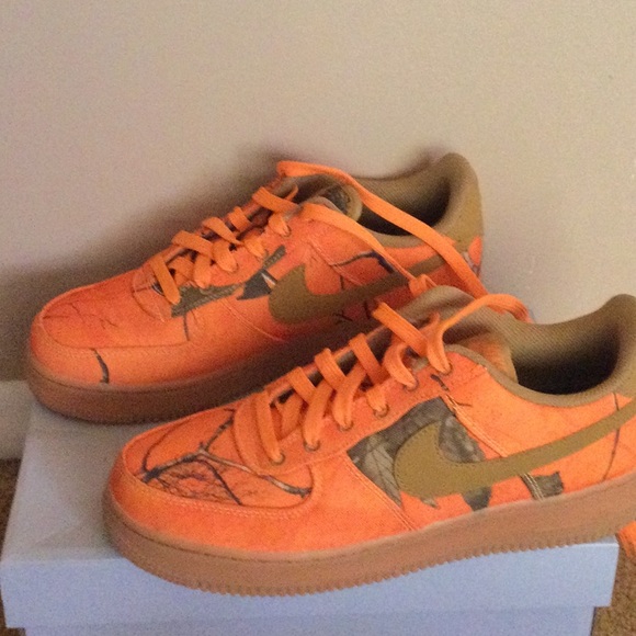 orange camo air force 1